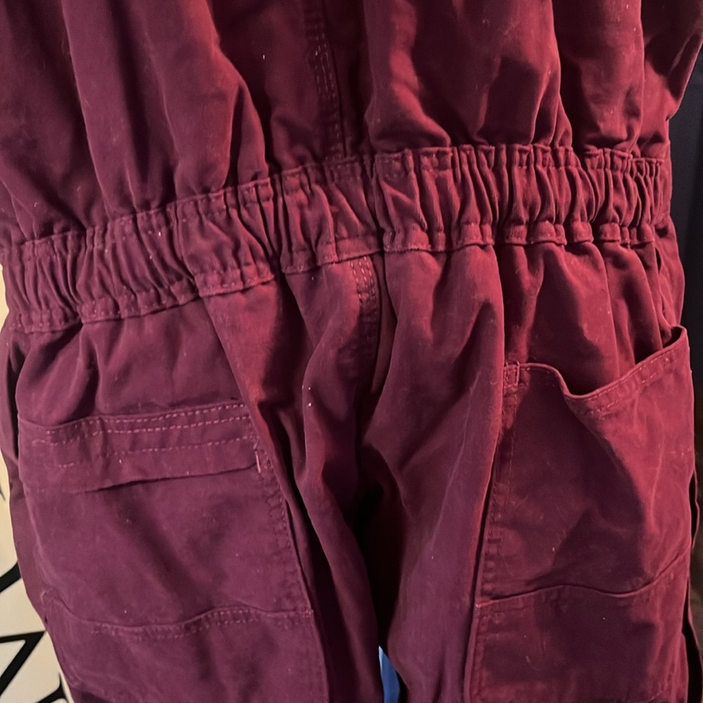 Berne Women's Burgundy overalls - Picture 6 of 8